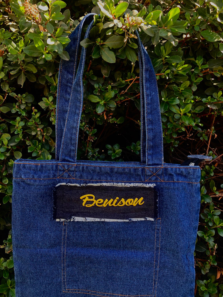 
            
                Load image into Gallery viewer, VSpoke ‘Benison’ Tote
            
        